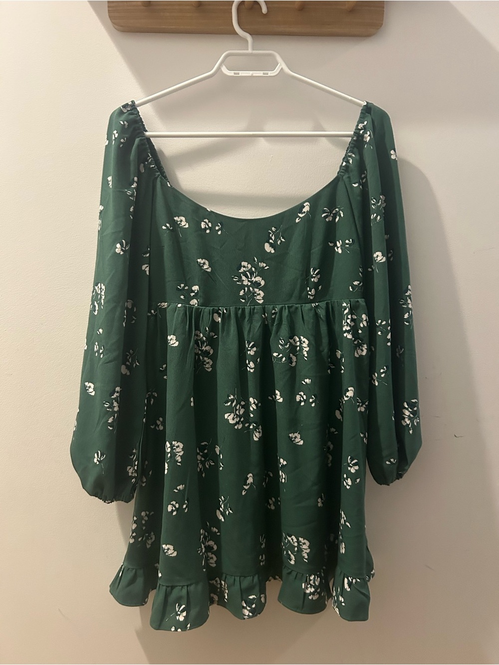 Abercrombie & Fitch Green Floral Babydoll Dress
